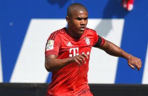 douglas-costa